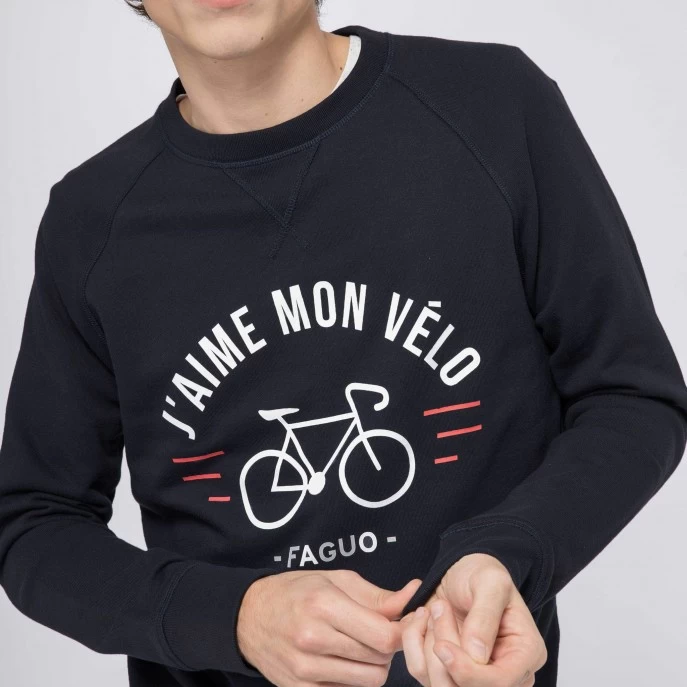 Sweat Col Rond Bleu Marine J'aime Mon Vélo 5 Sweat Col Rond Bleu Marine J'aime Mon Vélo – Image 3