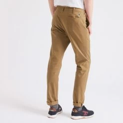 Chino Tabac Coupe Ajustée -Urbain Soldes prod 25832 chino tabac coton bio coton recycle brix 687x687 c