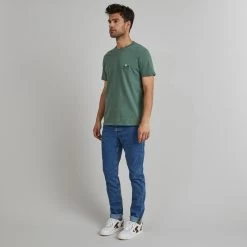 T-shirt Col Rond Vert Broderie Vélo -Urbain Soldes prod 28223 t shirt col rond vert velo fleurs coton recycle arcy 687x687 c