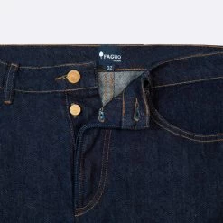 Jean Denim Brut Coupe Straight 10 Jean Denim Brut Coupe Straight -Urbain Soldes prod 32529 jean denim brut vegan coton coton recycle straight denim 687x687 c