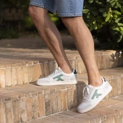 Baskets Blanche & Vert D'eau -Urbain Soldes prod 33576 baskets blanc vert d eau cuir suede hazel 687x687 c