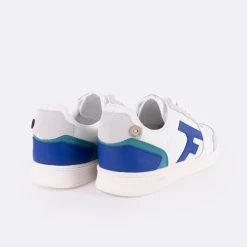 Baskets Blanches & Bleues Indigo 12 Baskets Blanches & Bleues Indigo -Urbain Soldes prod 33583 hazel baskets cuir blanc bleu 687x687 c
