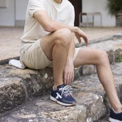 Runnings Marine & Rouge Vegan -Urbain Soldes prod 34090 olive tpu runnings polyester recycle bleu rouge 687x687 c