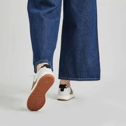 Baskets Blanc & Cuivre -Urbain Soldes prod 35489 baskets blanc cuivre cuir suede ceiba 687x687 c