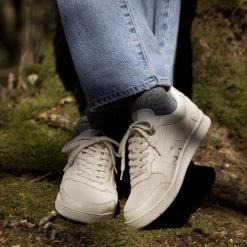 Baskets écrue -Urbain Soldes prod 35709 baskets ecru cuir hazel 687x687 c