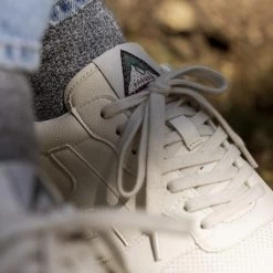 Baskets écrue -Urbain Soldes prod 35710 baskets ecru cuir hazel 687x687 c